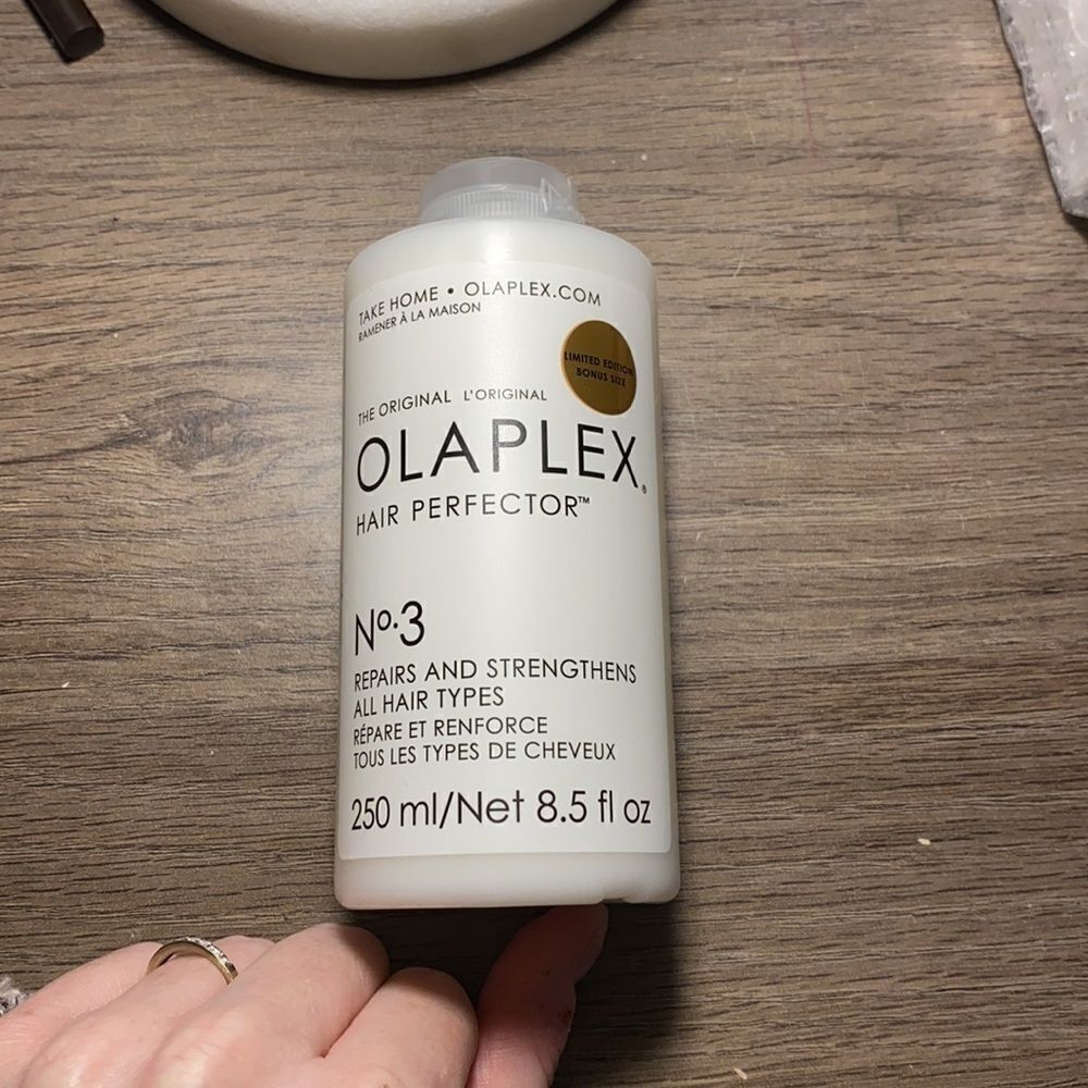 OLAPLEX No. 3 Pro Size 8.5 oz - Picture 2 of 5